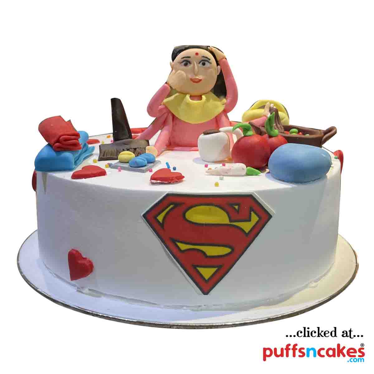 (1680) Super Mom Theme Semi Fondant Cake